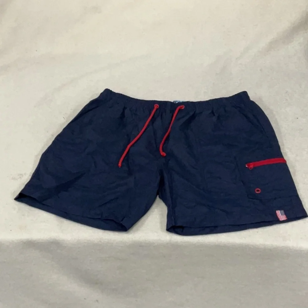 EUC Mens Hook&Tackle shorts with mesh lining